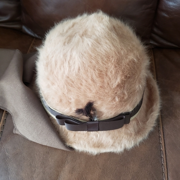 Vintage Kate's Boutique Canada Hat - Picture 7 of 13